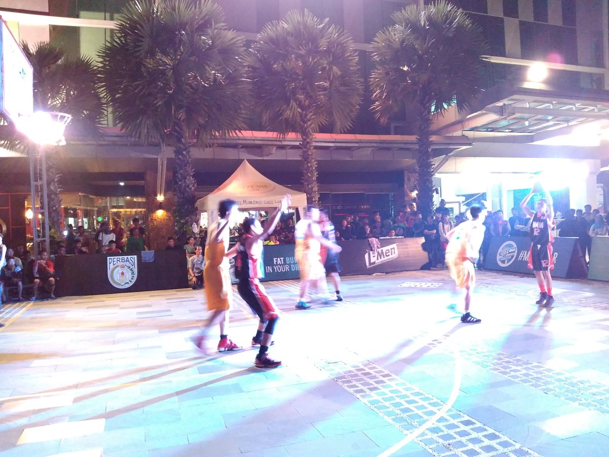 Final round for college. Atmajaya vs UNM. <a href="/lmen/">L-Men</a> #lmen #lmen3x3 #iniAKSIku