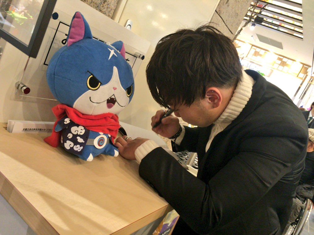kan0nd's tweet photo. フユニャンりょうやん。byさよさん
かわいかった。笑
#CREATE凹 #RYO_YA #ないものねだり #白湯 https://t.co/9mczBedaRB