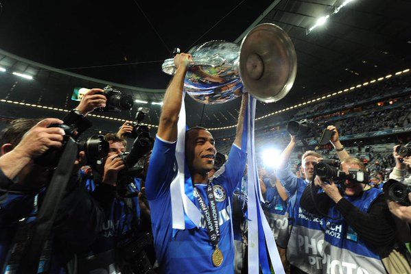 Happy birthday to Ashley Cole! 