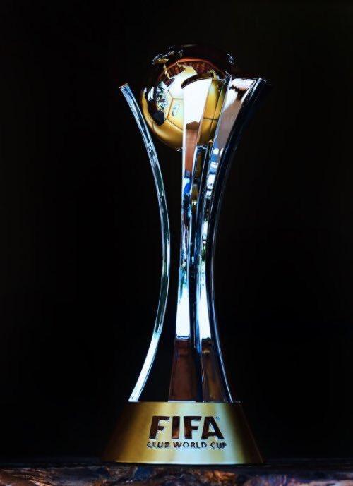 من تتوقع يفوز بـ #كأس_العالم_للأندية ؟؟!

#برشلونة 
#ريفر_بليت 

.