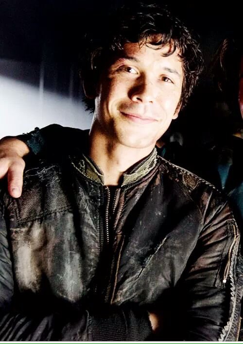  Happy Birthday Bob! Love u so much and I can\t wait to see you in season 3!  