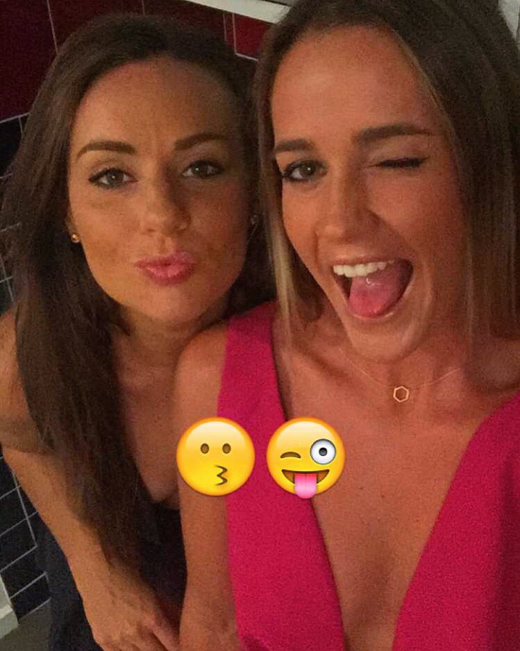 georgieparker's tweet photo. Just a couple of emojis hanging out in Melbourne! 😗😜 @ameliaespence https://t.co/l3tTS4rgCE