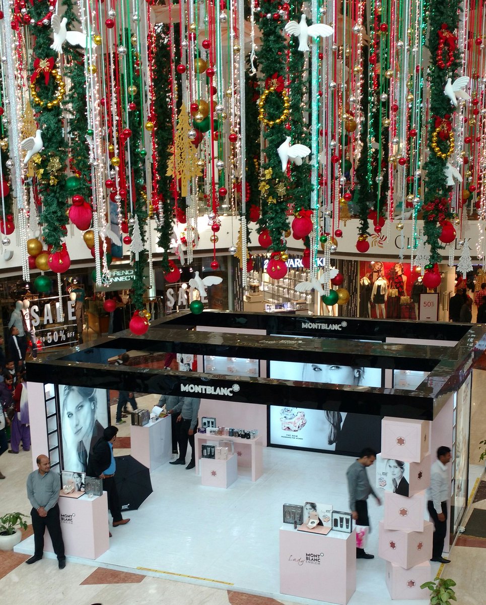 ABLuxury's tweet photo. I like the simplicity of the @montblanc_world #popup at @SelectCITYWALK in #Delhi #openandwelcoming :) https://t.co/pQP31xpfam