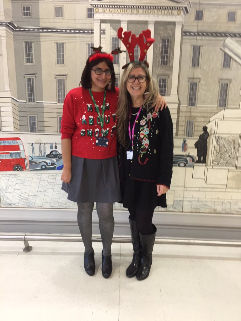 LynneOmar's tweet photo. Why is Christmas soo random? Post your favourite Christmas photos. The more random the better 🎁🎅🌲 @SCoRMembers #RXPH https://t.co/GIiUz5s4Ec