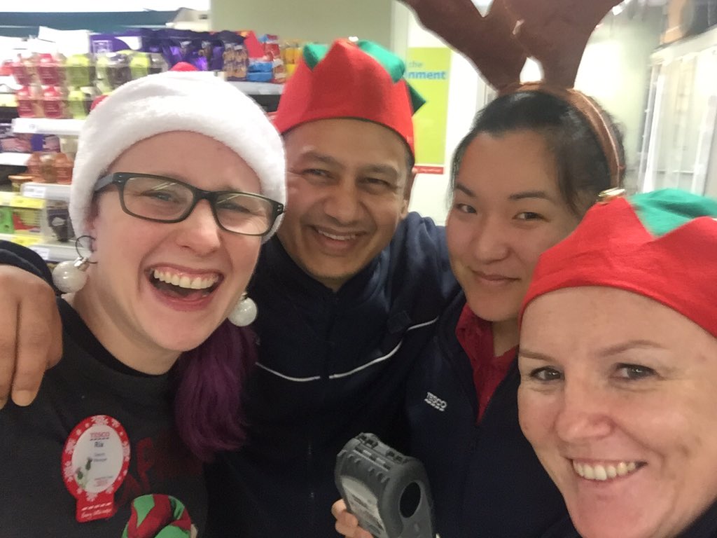 Santa with her little helpers! <a href="/be_becki/">Beckie Berri</a>  <a href="/Steph_Sparks29/">Steph Sparks</a>