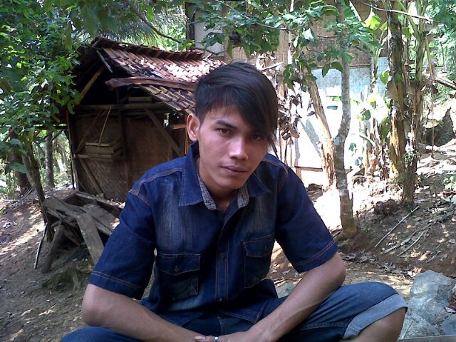 dededwar's tweet image. 