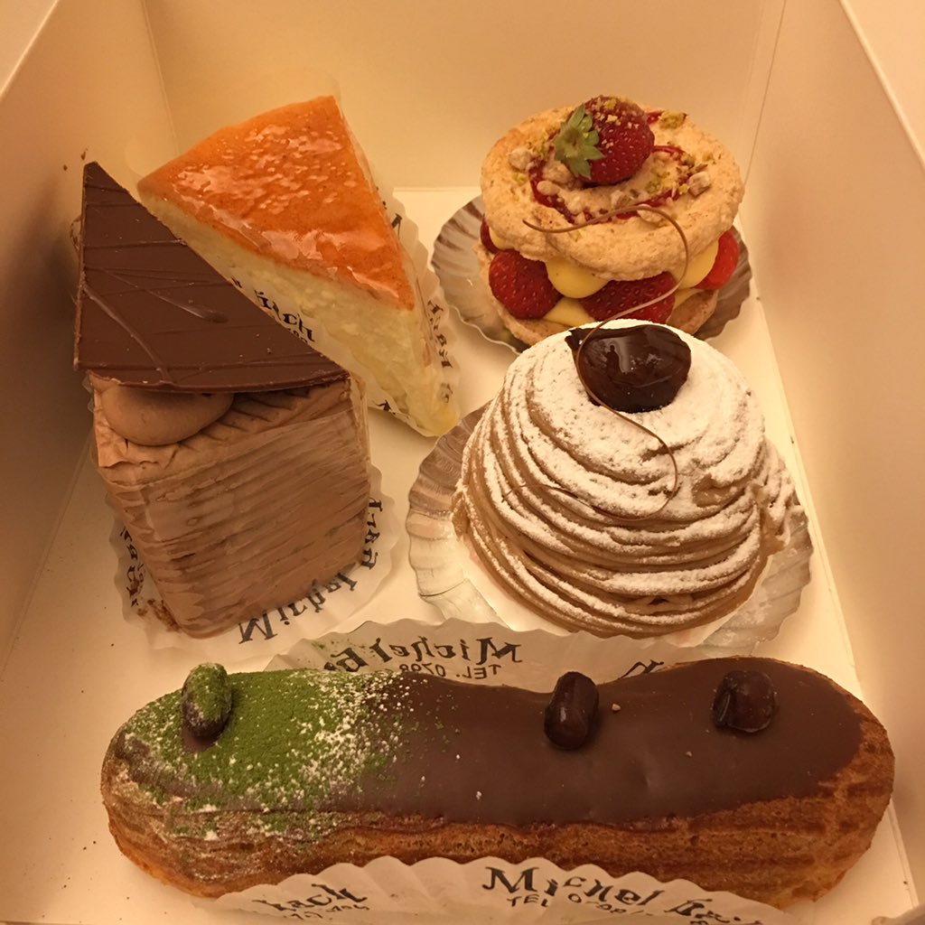 トッチャン 阪急夙川駅近くのミッシェルバッハ クッキーローゼがとても有名ですが ケーキもとても美味しいです おすすめの ケーキ屋さんです T Co Ru2bxtgxdv Twitter
