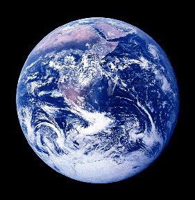 rayvenloxs's tweet photo. intellectuals can't get the shape correct #oblatespheroid vs #pearshaped vs #perfectsphere because #earthisflat https://t.co/0ntUsuVs5l