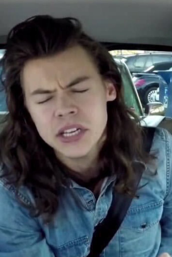 SPECI4L0NE's tweet photo. Todas somos Harry

#50ShadesOfLouisAss https://t.co/hOG9gQlKpq
