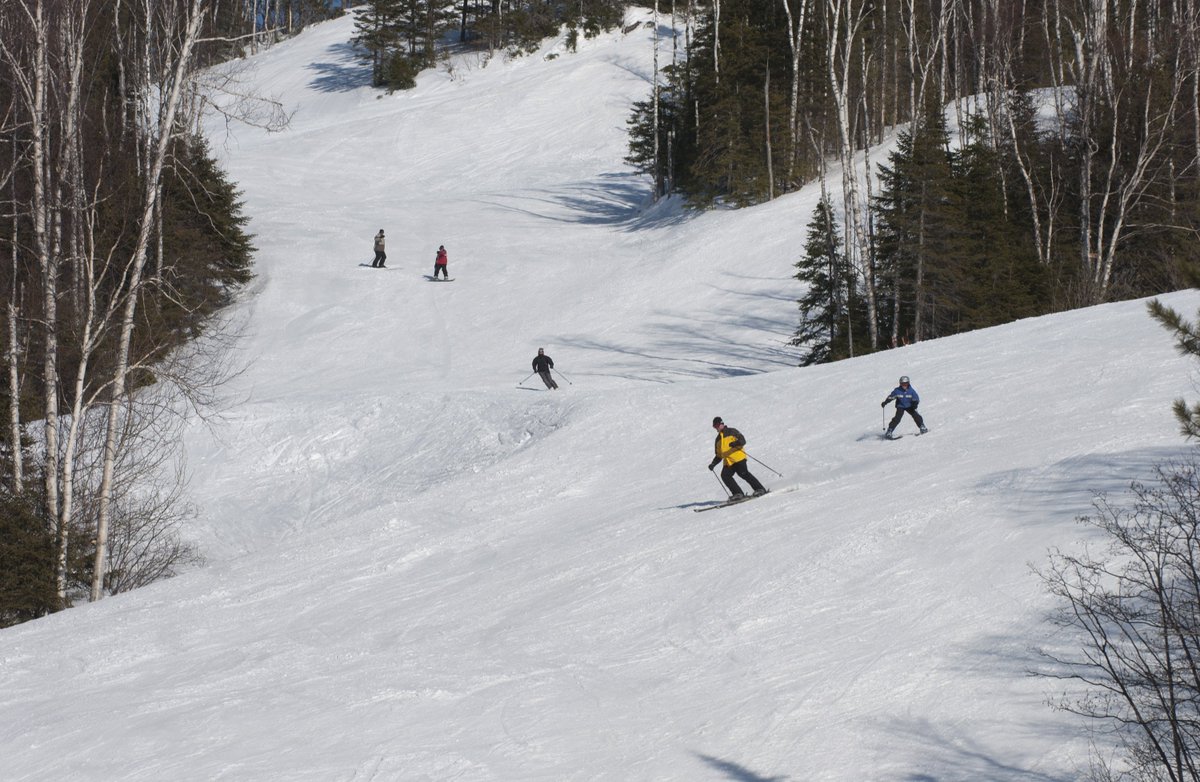 Minnesota has some of the highest hills in the Midwest! Hit the slopes: bit.ly/1BHVGXb #OnlyinMN