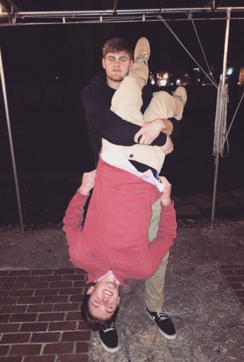 smithkevin_36's tweet photo. Happy birthday to my brother @cschmerbz #ClevinSchmith #SloppyGunner #YEYEYEYE #preswitch #sister #TryMe
π΅π―π π° https://t.co/i6DdGUIN2n