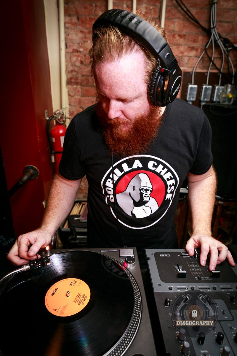 discographydjs's tweet photo. DJ @andyinglis' VISUAL
11/22 Discography46 set list:
►https://t.co/04QFEY24u0
12/20: #Discography47 @BaltimoreMMXI https://t.co/pwymXZngT9