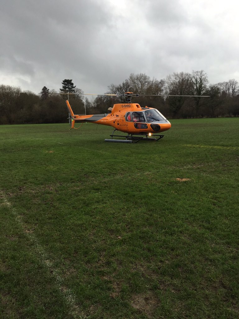 TIMSHYDE's tweet photo. Another happy #santa Thanks @thelondonheli &amp; @RedhillATC &amp; @ReigateRFC Have a great Xmas all! https://t.co/HMxS9OzKq2