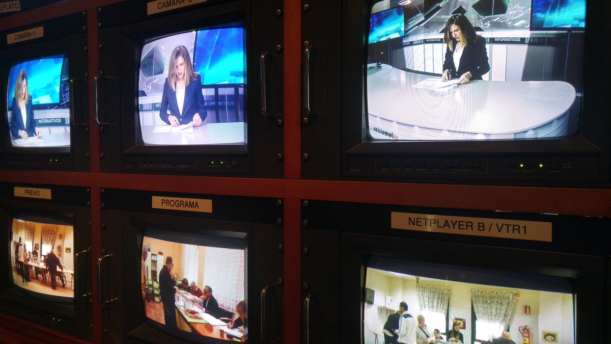 infocablemel's tweet photo. Estamos en el aire. Informativo de #CablemelTv y @CablemelRadio (87.8) en las #Elecciones20D #Melilla https://t.co/Kx40mzUpoI