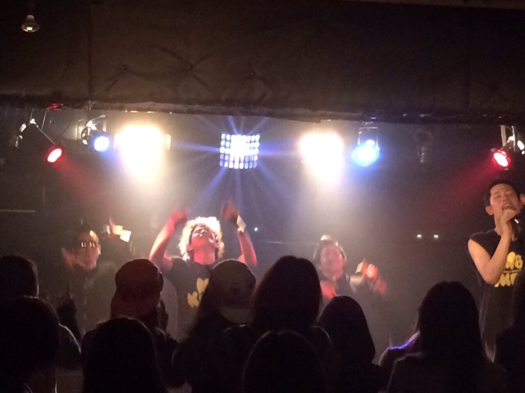 RYOHEIDP's tweet photo. 3rdシングル【笑え明日へ】
リリースライブ終了しました!!

10ヵ月ぶりの大阪リリースライブ。
本当にこの日を迎えられてよかった！！
皆さんありがとうございました！！

またここから這い上がる！

#木造建築 https://t.co/8VtbS8x2fa