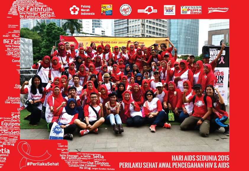 Photoboot at Fx Senayan #HariAidsSedunia2015 #PerilakuHidupSehat <a href="/pmijaktim/">PMI Kota Jakarta Timur</a> <a href="/palangmerah/">Indonesian Red Cross</a> <a href="/PMI_DKI_Jakarta/">PMI Provinsi DKI Jakarta</a>