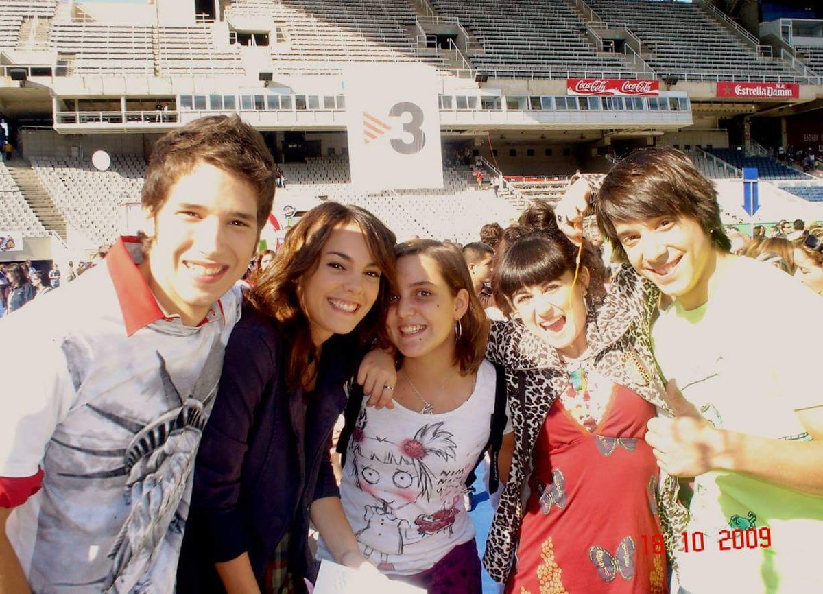 adriana_aradi's tweet photo. Gràcies pel viatge, ha estat un plaer acompanyar-vos tots aquests anys, #TAGStv3 ♥
Ens veiem aviat😊 https://t.co/DidemSw2VH