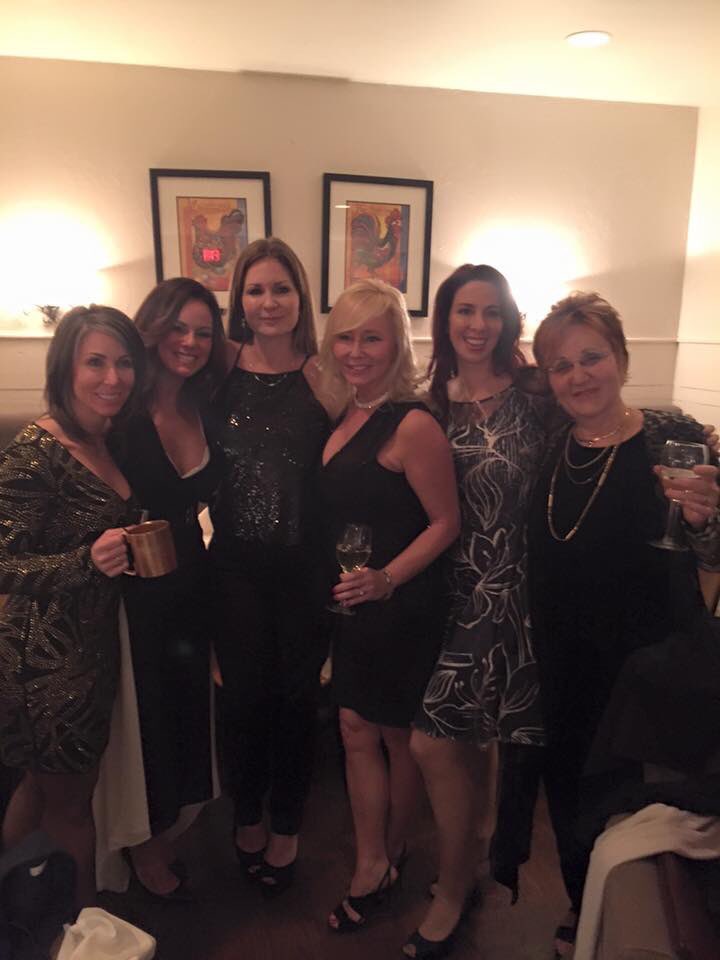 lesroc's tweet photo. Christmas Party for Charmed 🎄🎄🎄🎄🎄🎄🎄🎄🎄🎄🎄 https://t.co/a5al8SqlaI