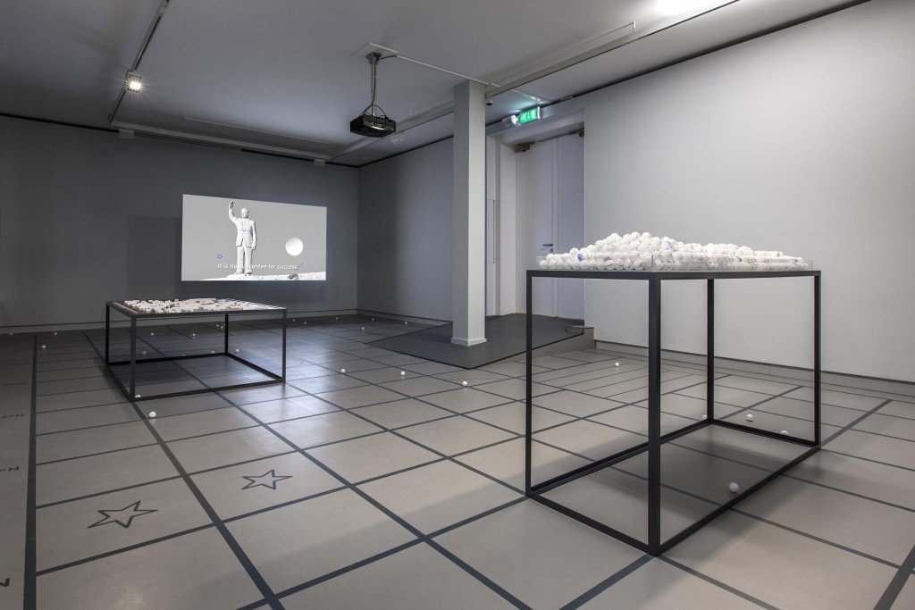 MisterMotley's tweet photo. Morgen bij #KunstisLang het ontwerp en kunstduo #FOUNDLAND
https://t.co/OGvYR1mh3r
106.9 FM 20. - 21.00 @prixderome https://t.co/kIc0l9GYTA