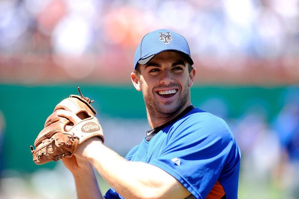 Happy birthday David Wright! Favorite baseball player since \06 