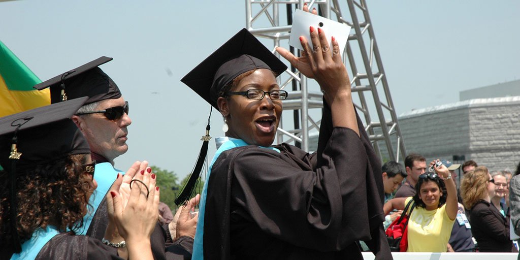 UMass's tweet photo. 460k alumni call @UMass home. Help #SupportUMass scholarships. Learn more: https://t.co/EJxaKRVcim https://t.co/MKckvUFABw