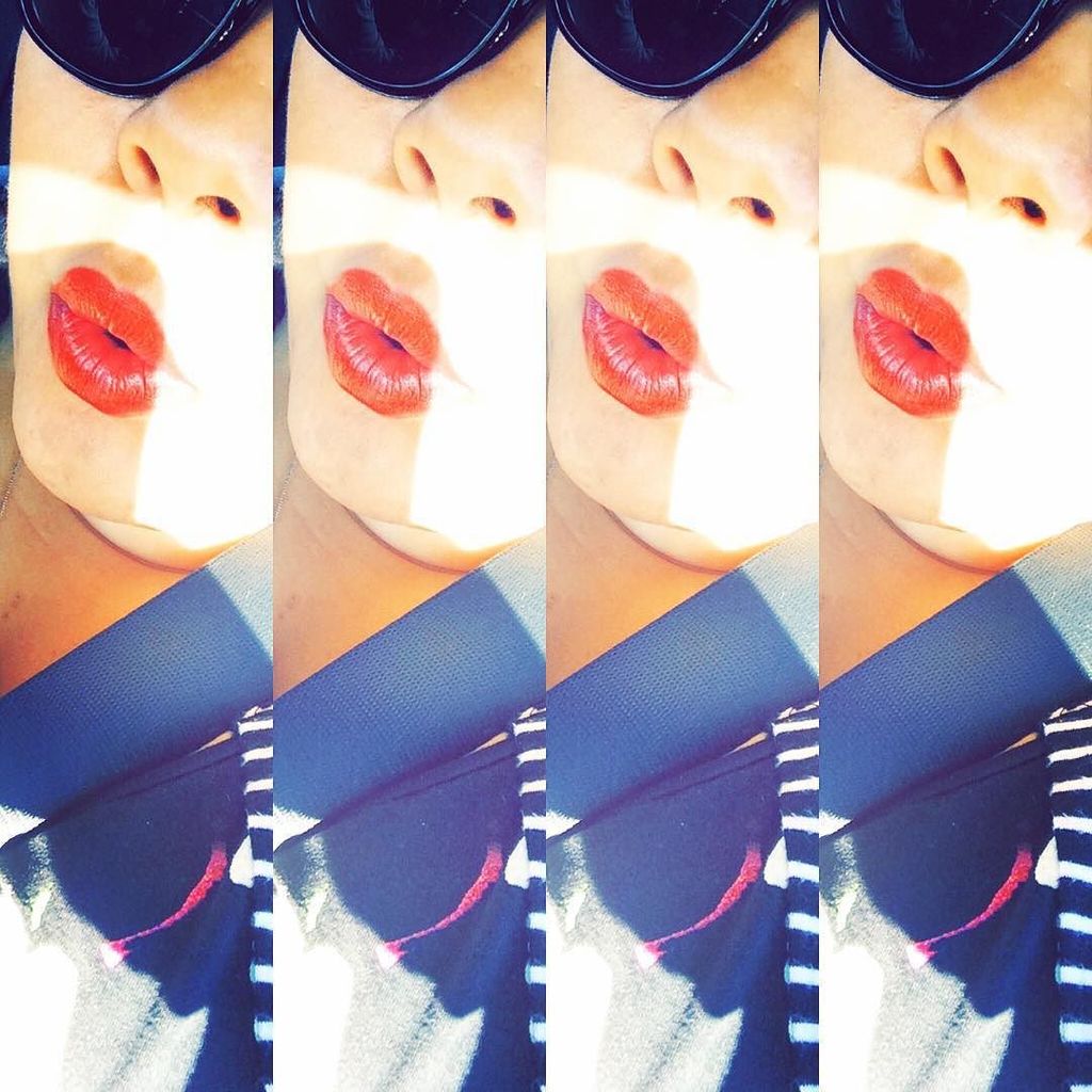 BerkowitzAaron's tweet photo. Love me a good #selfie #RT #me #lips #red #sunglasses #makeup #kissyface #blowfish #lesbian #sitbelt https://t.co/wexLDokrNC