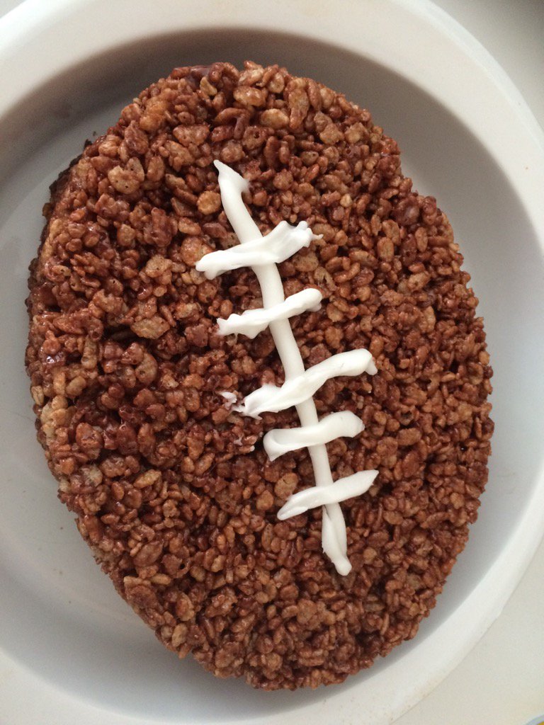 FreeDCnow's tweet photo. #FootballYouBet #RiceKrispieTreats #Yum #LetsGoBuffalo https://t.co/gboUkkez50