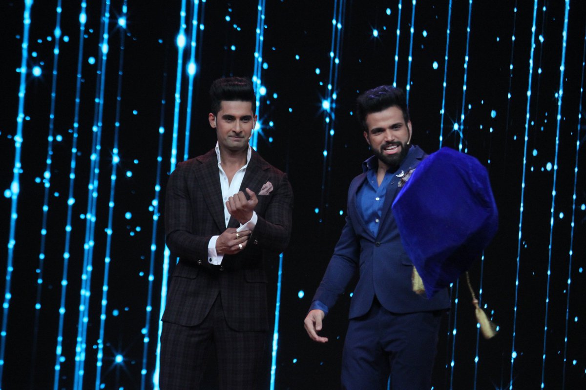 Embedded image permalink