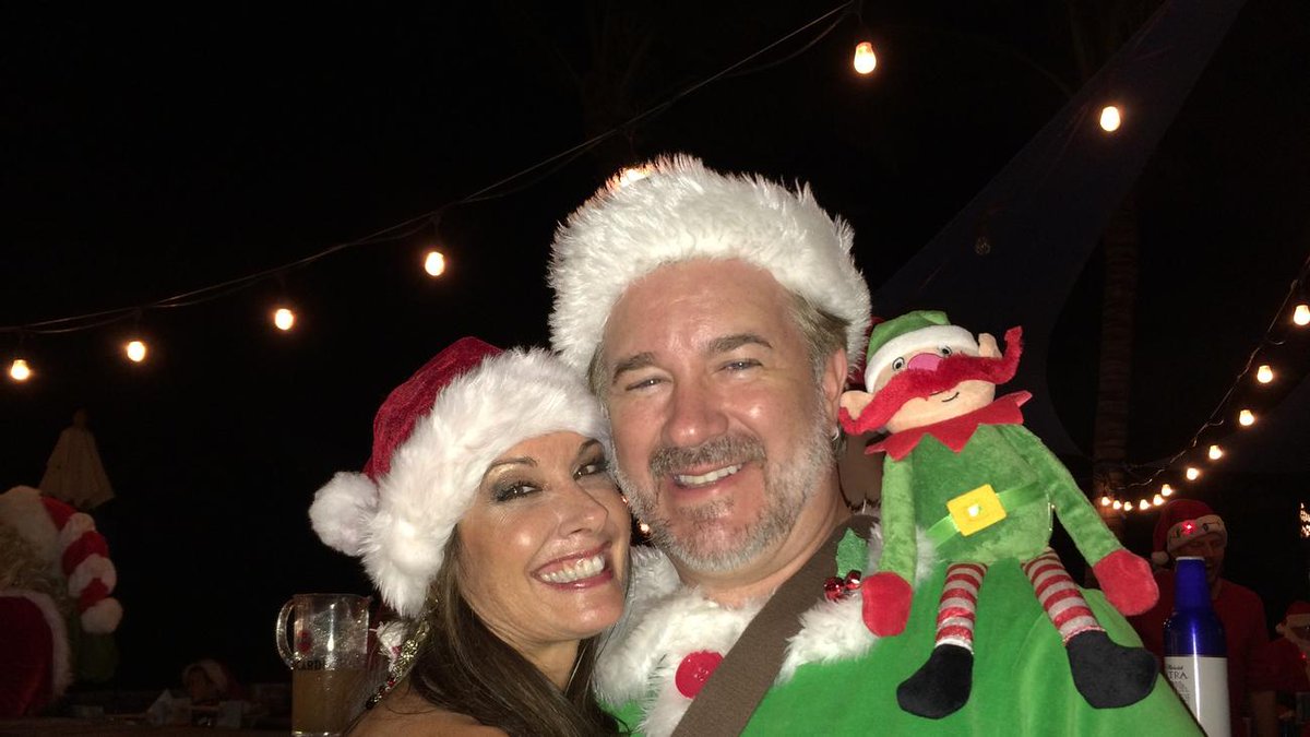 SunSentinel's tweet photo. Pics from #SANTACON2015 in #FortLauderdale and #DelrayBeach, via @southflorida https://t.co/HdS3TQgsVi https://t.co/IIiD4gepre