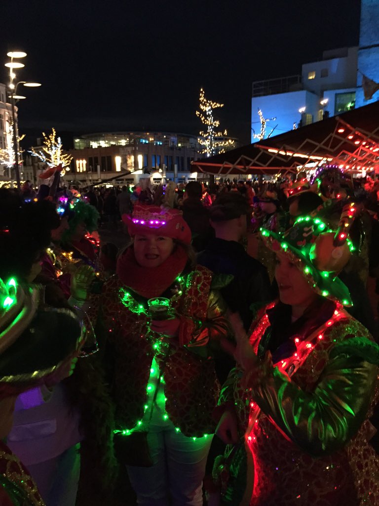 Serious Pins tweet media