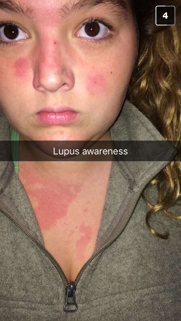 natberkey's tweet image. CONGRATS ON GETTING INTO PENN STATE!!! #shesgoingD1 #sameface #urlikeiwas 💛💛💛 @sha_KYYRA