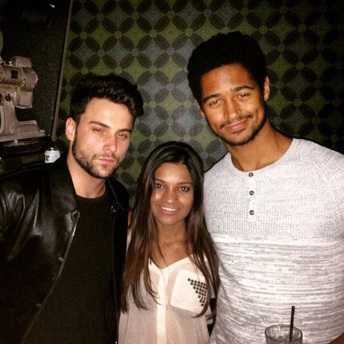 falaheepics's tweet photo. Jack and Alfred with a fan recently. https://t.co/1fGd6BJAwT
