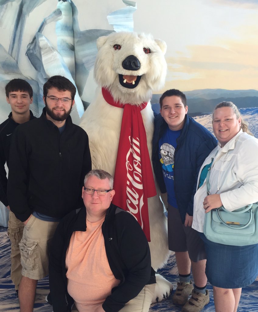 therusks's tweet photo. Merry Christmas from the Rusk's and Coca Cola! https://t.co/dtU0dMiXle