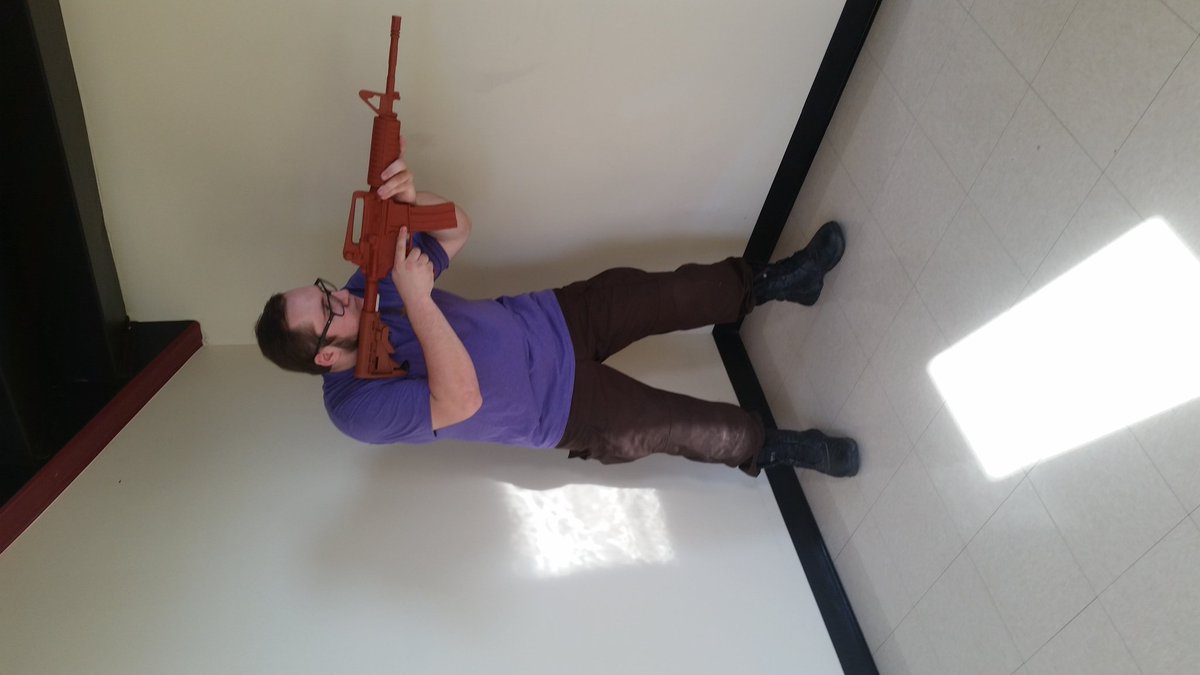 jamieman935's tweet photo. Demonstraiting proper rifle stance at law enforcement training https://t.co/z37rZFLbLe