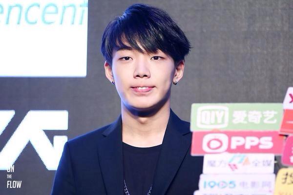 WeGotLoves's tweet photo. [HAPPY BIRTHDAY BOBBY] 
Bobby &amp; his bunny teeth #KingOfTheYouthBOBBYDay https://t.co/9dqcDLDoLB