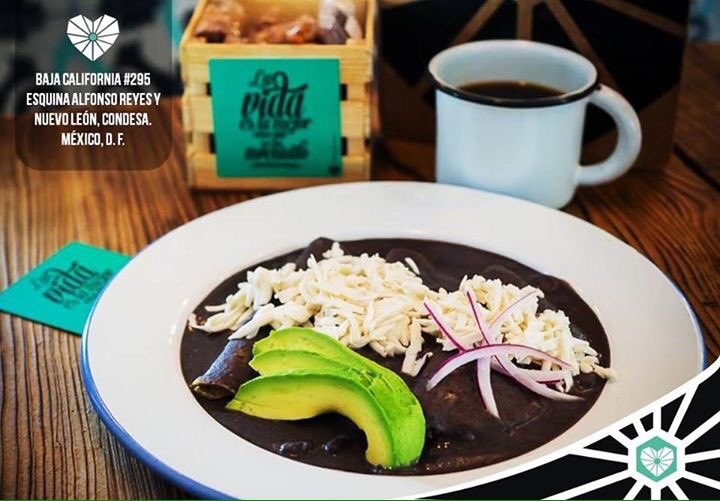 CatedeCorazon's tweet photo. Desayuno dominical en Cate. 🍛☕️

Desayuna sano y rico, tenemos nuevos platillos, te esperamos hasta las 5.30 pm https://t.co/viasmdPoWu