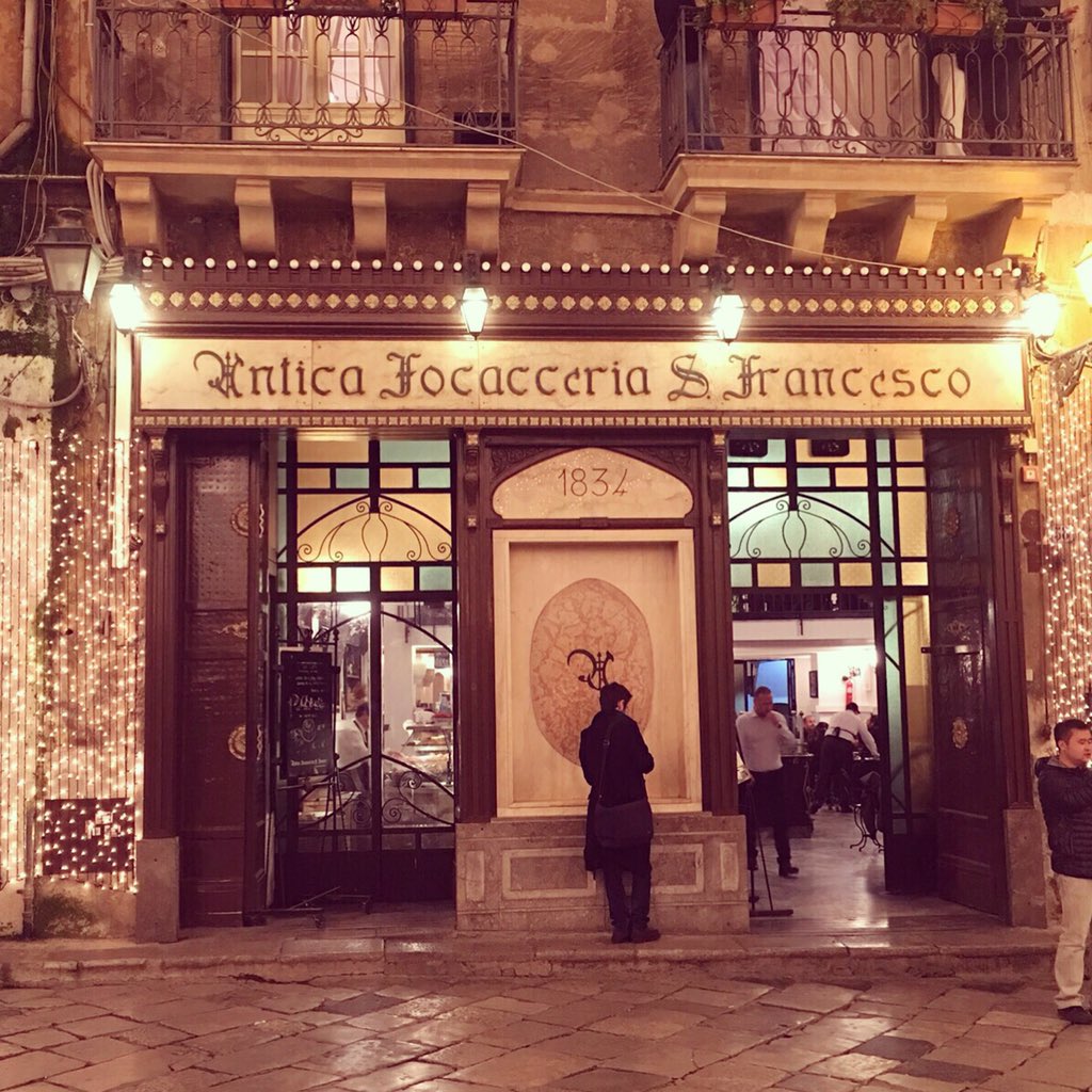 Votateci tra le eccellenze siciliane scelte dal giornale di Sicilia gds.it/2015/12/18/vot… #sicilia #palermo