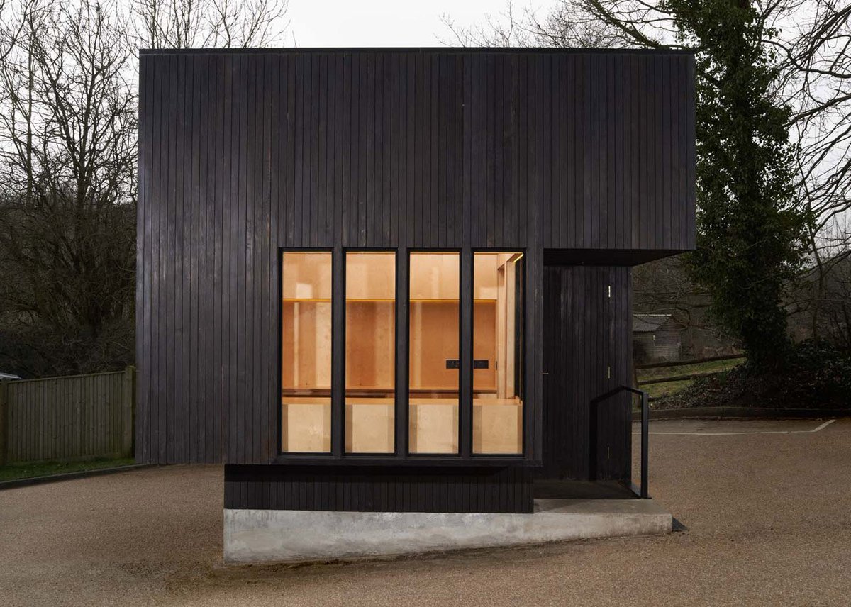 dezeen's tweet photo. Reader comment "Simple building, carefully detailed” https://t.co/PbBXvmUkje https://t.co/1gXKmDlUSa