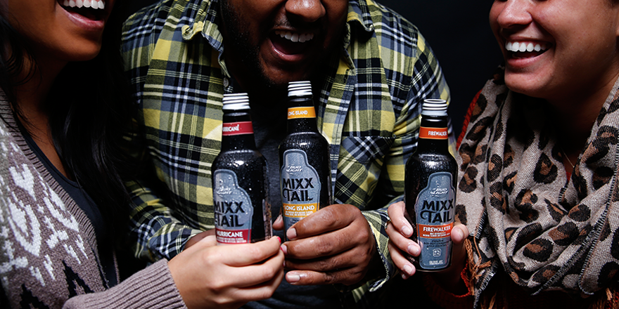 MIXXTAIL's tweet photo. It's #NationalCarollingDay AKA Outdoor Karaoke Day. #CarollingDay #LIT #LongIslandIcedTea https://t.co/ozF3BDbsaD