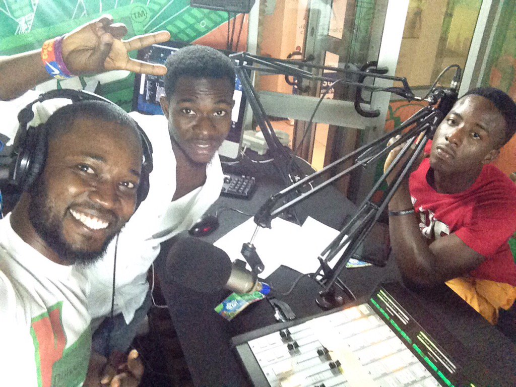 mpwrshow's tweet photo. #Mpwrshow "We no dey hear episode w/my boys @Papa___Osei @DJKulljay on @Y1079FM #Season6 #TheFinale #GamorLegacy https://t.co/brzJilVkh5