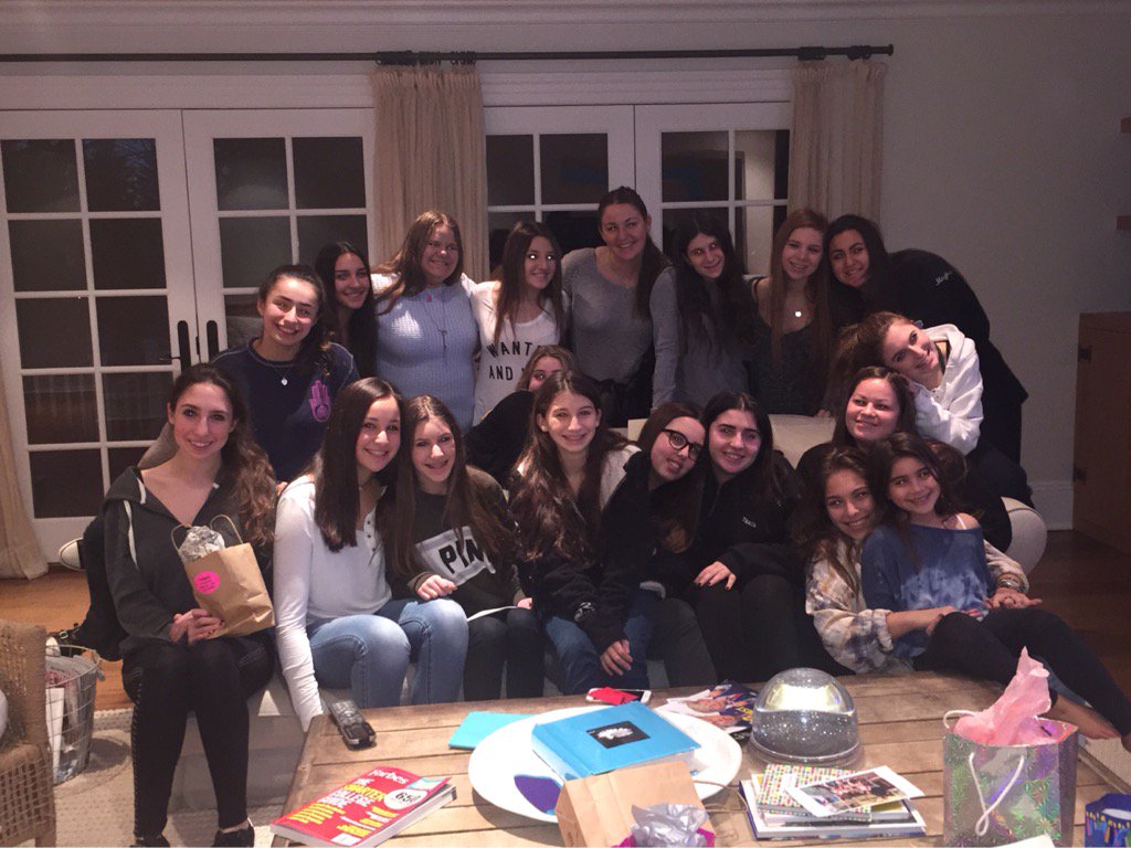 NSRSadranit's tweet photo. Sababa's channukah party!!! https://t.co/UALb47VViu