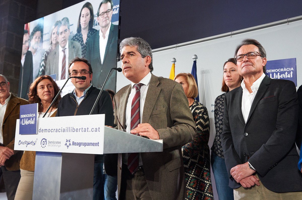 20dl_cat's tweet photo. .@franceschoms en la seva compareixença després de conèixer els resultats. https://t.co/qSpVC9IhDQ