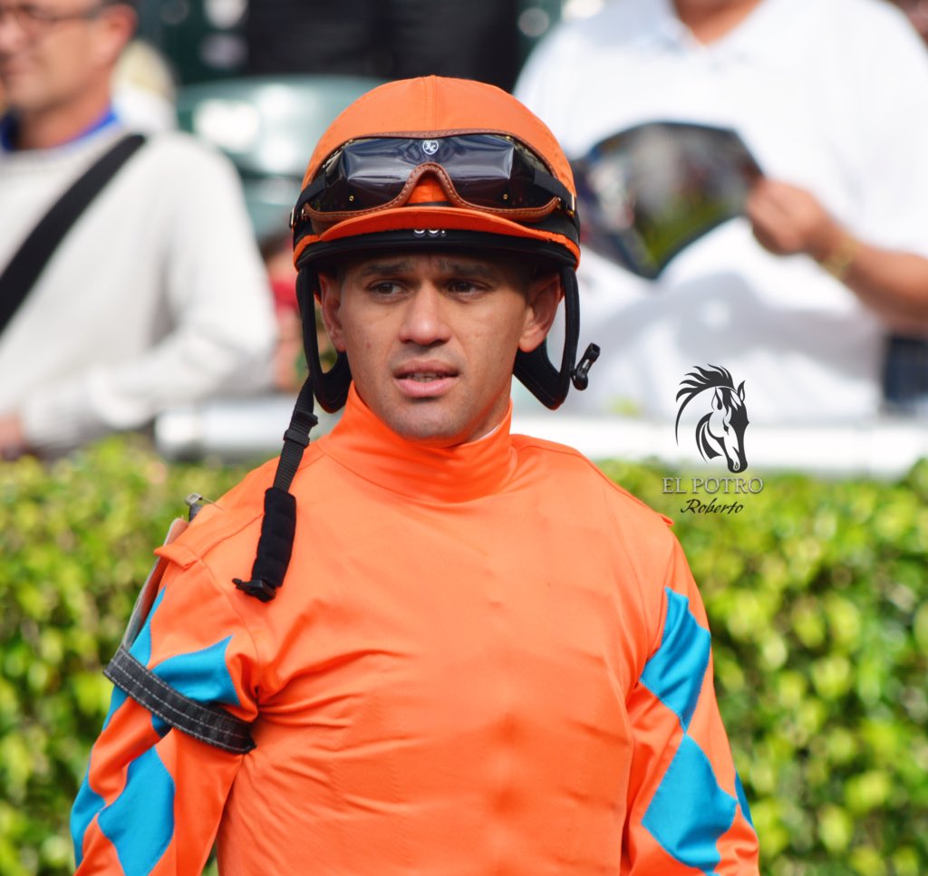 PotroRob's tweet photo. Javier Castellano @jjcjockey #Venezuela y Luis Sáez #Panamá finalizan la semana con 8 victorias c/u en #GulfstreamP. https://t.co/WYIsgme0z8