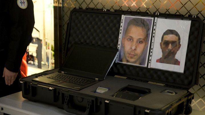 CharlotWilkins's tweet photo. #ParisAttacks suspect ‘got past three police checks’ https://t.co/I6GV2lOCQG via @FRANCE24 #SalehAbdeslam https://t.co/1e45kjuwey