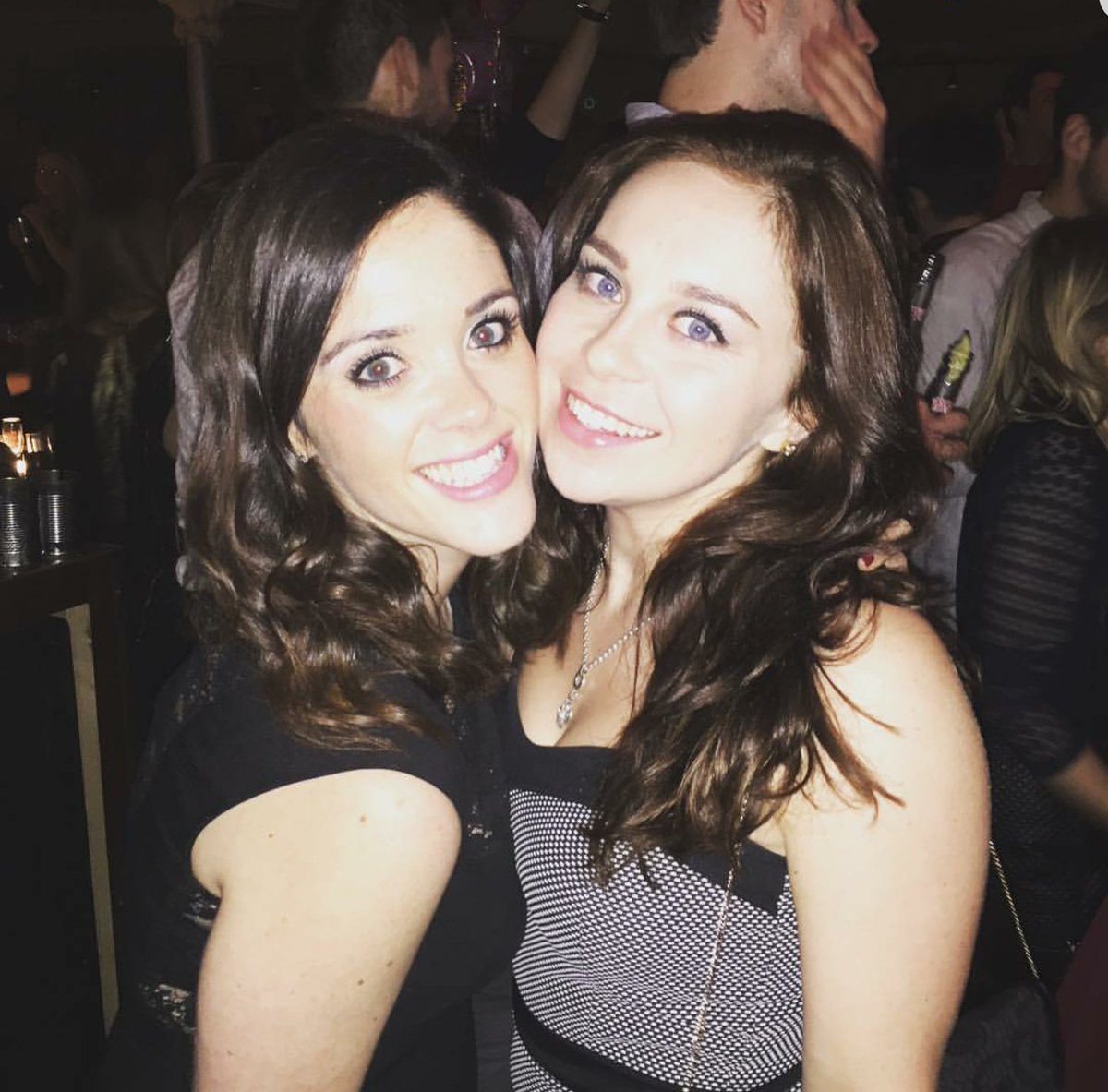 hollylwymer's tweet photo. Loved bumping into my little G last night 💗😍 #myloyal https://t.co/1aU0XMYjE7