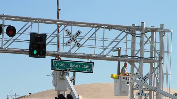 #ICYMI: Old Dixie Highway in Riviera Beach renamed in honor of President #Obama sunsent.nl/1UG2E96