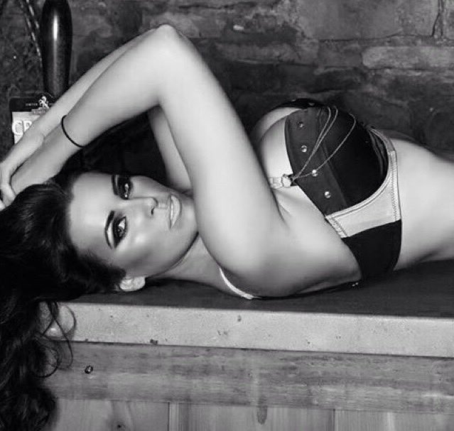 On the 20th Day of #Christmas Sarah gave to you 💋💋💋@RowenaFiaba 🎄💖💋✨💕✨@playboy #playboyuk https://t.<a href="/tag/christmas"class="tags">#Christmas</a><a href="/tag/playboyuk"class="tags"><span>#playboyuk</span></a>