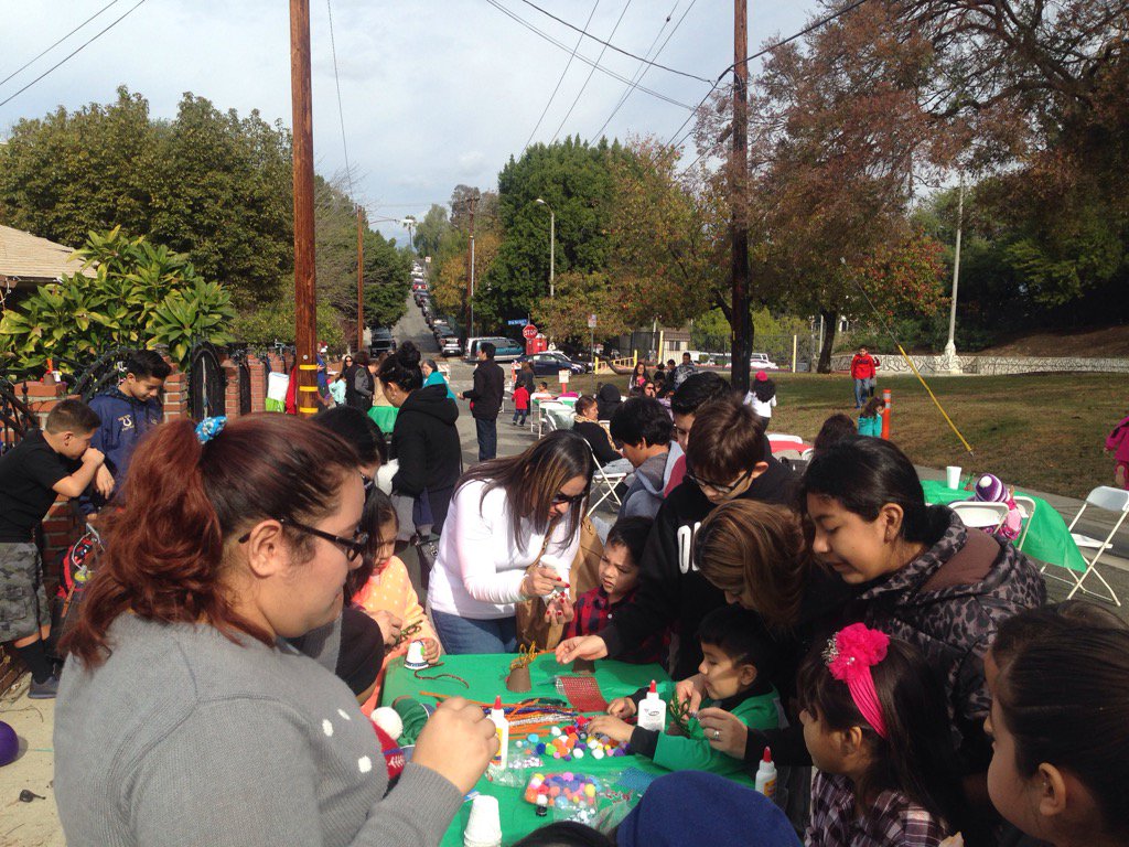 sbLASD's tweet photo. City Terrace holiday event in East LA hosted by Gloria Chavez @LASDHQ https://t.co/DLcXLChBcL