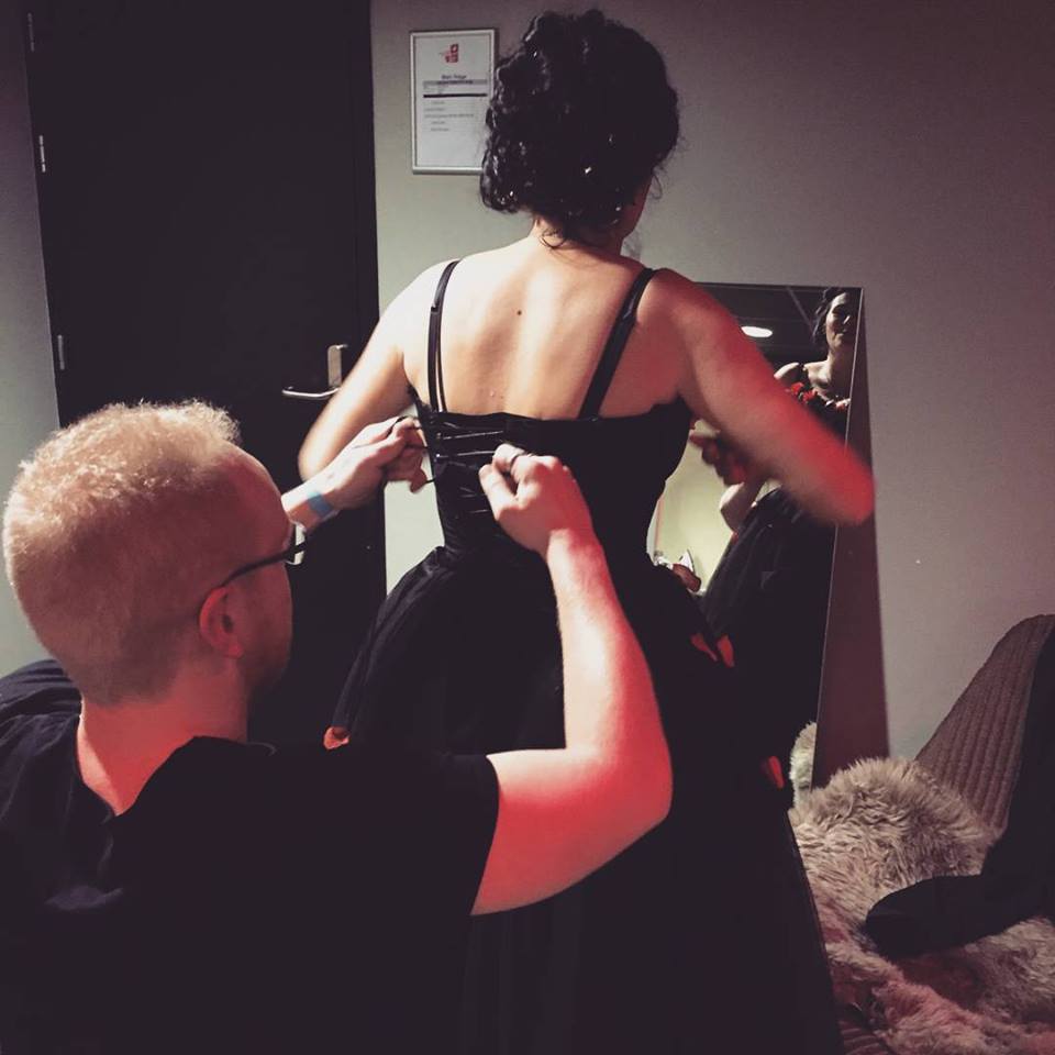 Sharon_FanPage's tweet photo. @JanBoelo Work in progress... #blackxmass @WTofficial #SharonDenAdel @013 https://t.co/ZX7s9kXLvL #WTlive https://t.co/A4Xn5VPFpL