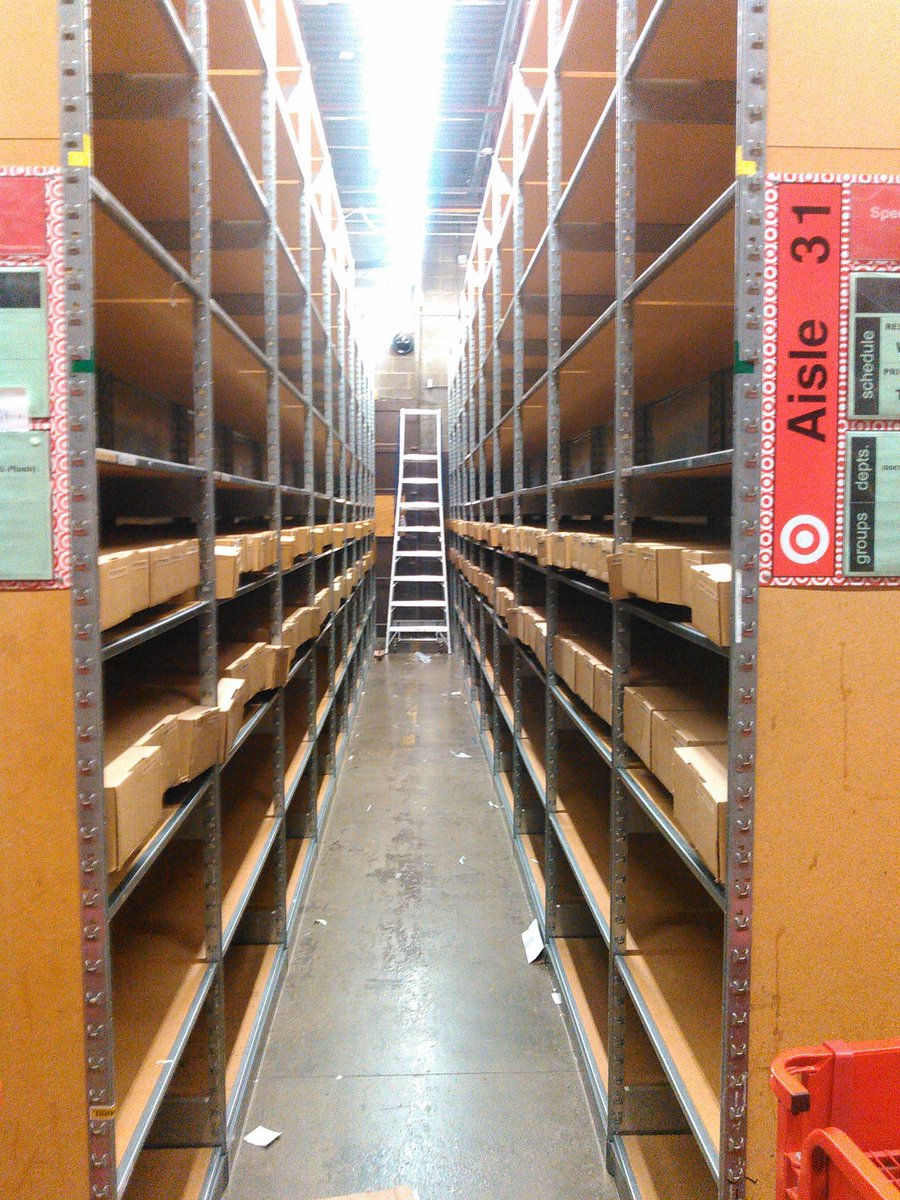 Twas 5 days before Christmas and not a toy in the house.  No dolls, no legos, not even a mouse.